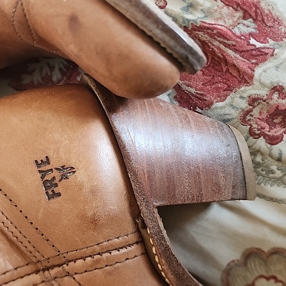 Vintage Frye boots - Picture 11 of 13